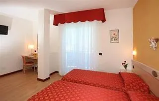 Helios Hotel